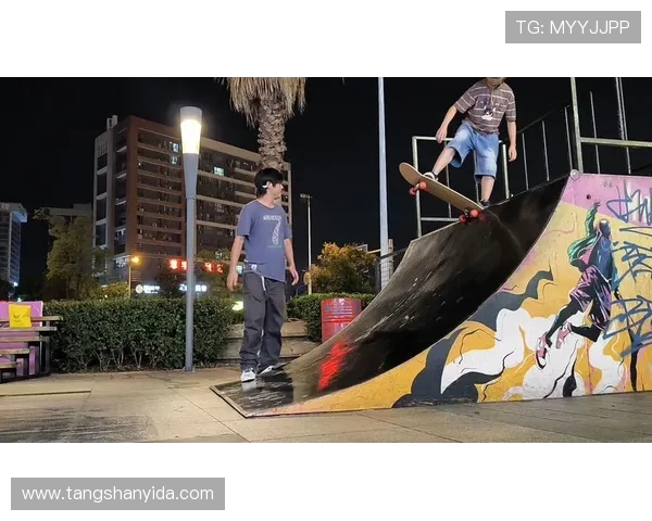 聚焦滑板文化上海滑板队如何展现年轻力量与团队精神