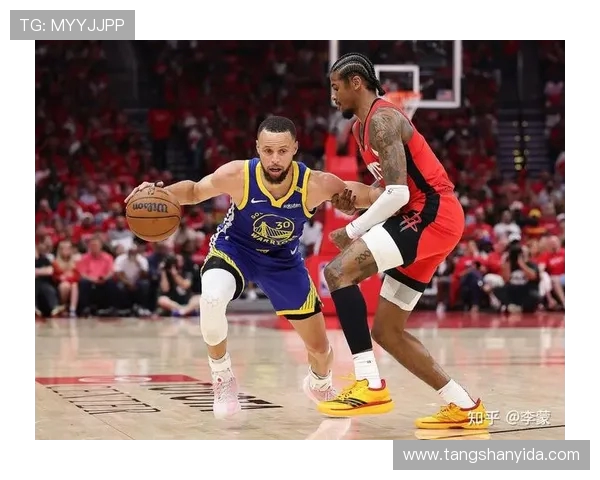 勇士与火箭精彩对决回放21日比赛全场亮点回顾与分析