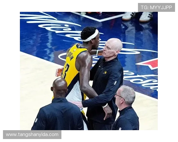 勇士与鹈鹕激战10月28日NBA赛场精彩对决引发球迷热议