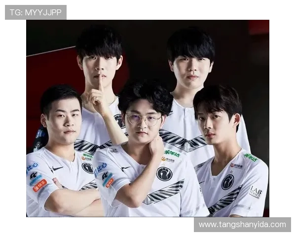 赛后分析V5与JDG对决中的战术布局与关键时刻解析