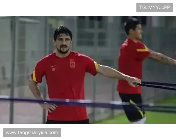 刘秀英独家揭秘足球技巧与心得分享助你提升球技的秘密之道 刘秀英独家揭秘足球技巧与心得分享助你提升球技的秘密之道